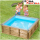 Piscina mini cuadrada elevada de madera