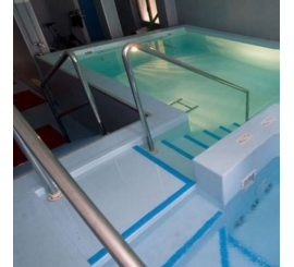 Pasamanos piscinas fabricado en acero inoxidable AISI 304 con pletina